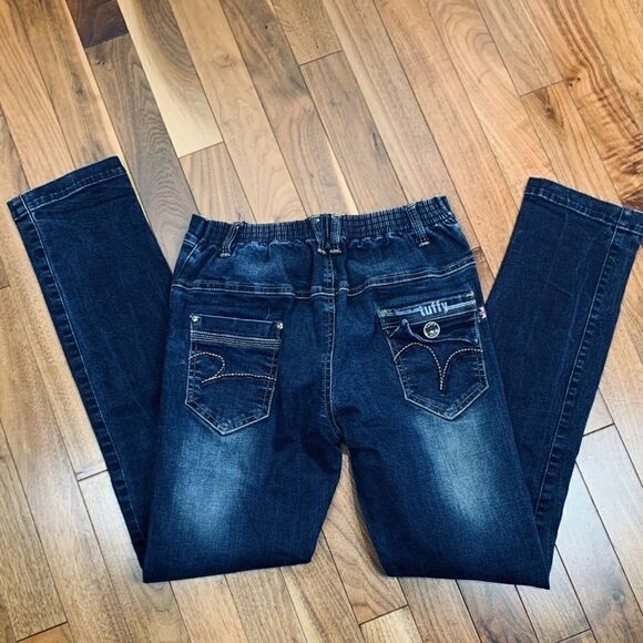 TUFFY Jeans - Picture 2 of 10